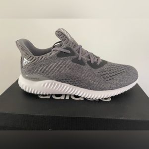 Adidas US men’s size 10 Alpha Bounce grey shoes